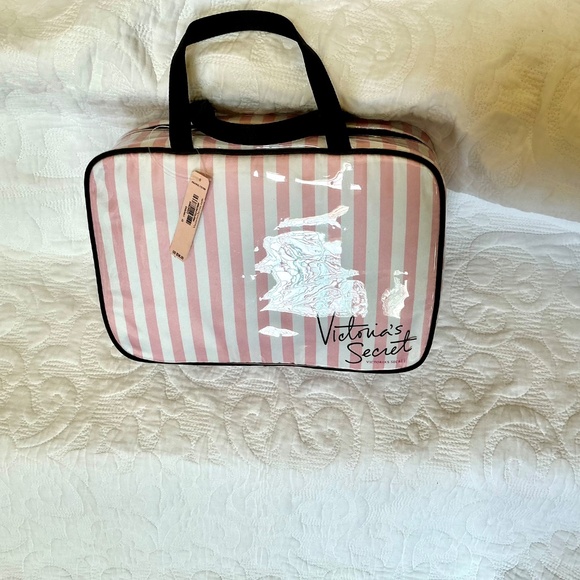 Victoria’s Secret toiletry bag -NWT - Picture 3 of 16